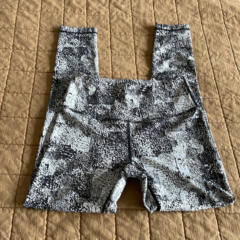 Zella leggings. Never worn.